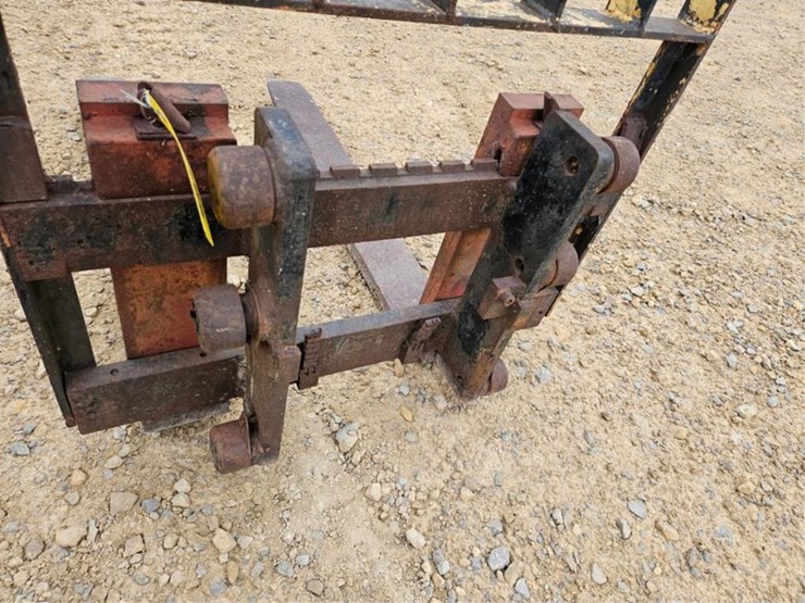 #3109-•-42"-pallet-forks-for-fork-lift-image-10