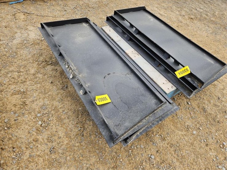 #3005-•-(2)-face-plates-image-1