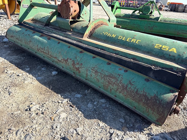 john-deere-7-image-6