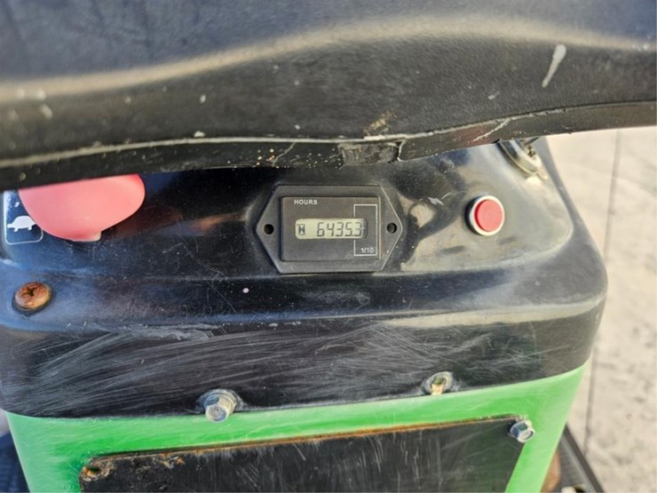 #3039-•-john-deere-1200h-sand-trap-rake-image-19