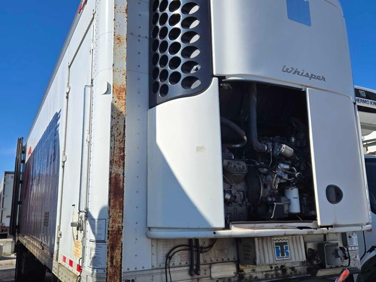 2012-great-dane-trailer-image-2