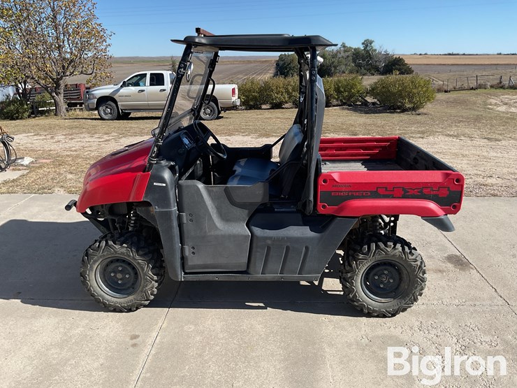 2012-honda-big-red-image-8