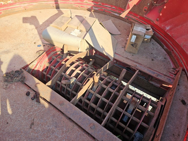 case-ih-8610-image-4