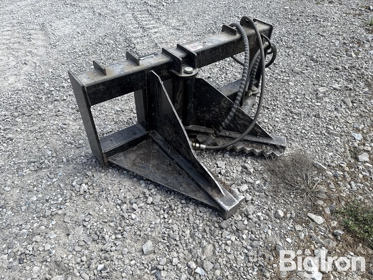 skid-steer-post-&-tree-puller-image-3