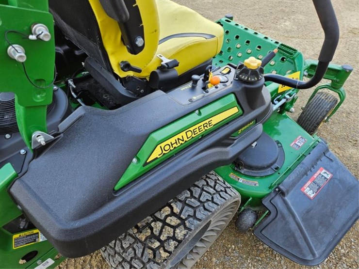 2022-john-deere-z960m-image-17