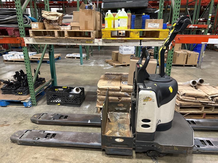 2017-crown-pe4500-60-image-1