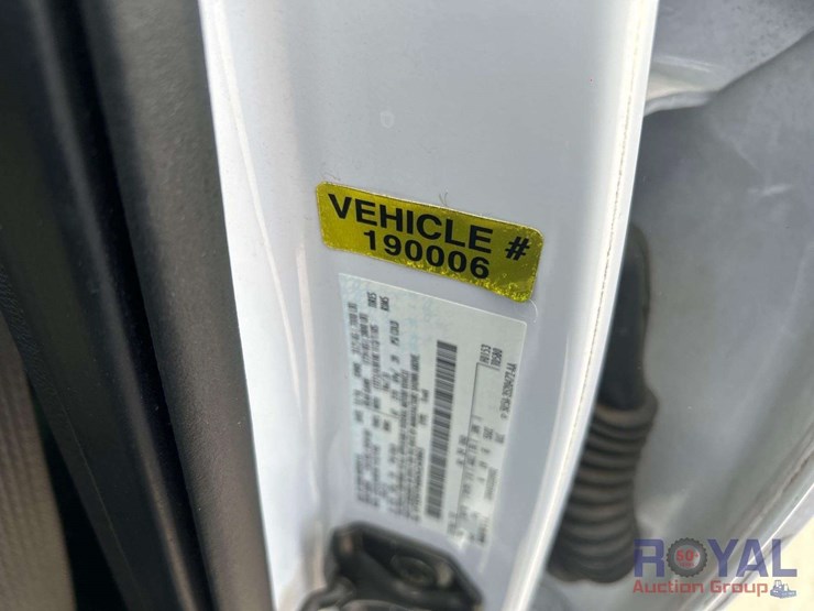 2019-ford-f150-image-30