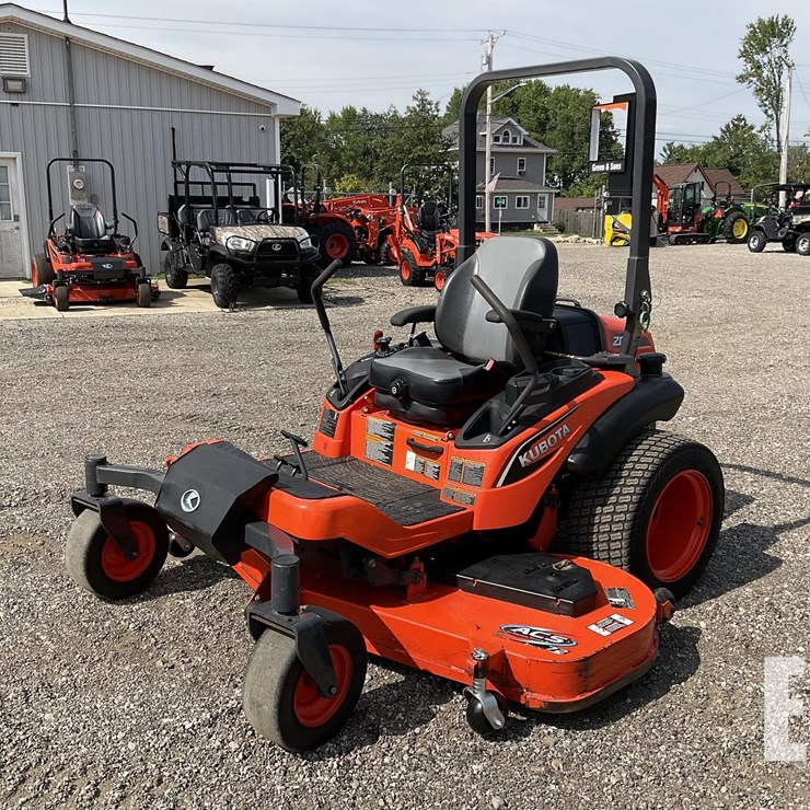2017 KUBOTA ZD1211