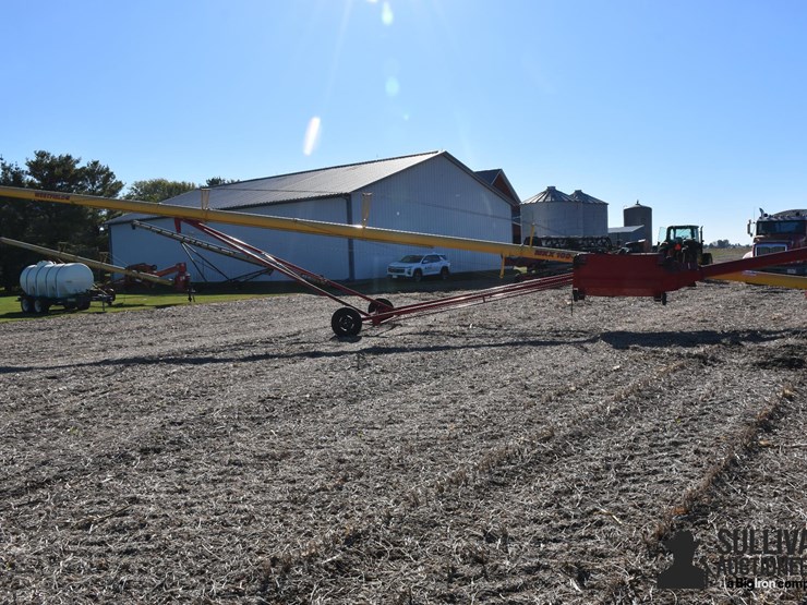 westfield-mkx-100-73-swing-away-auger-image-4