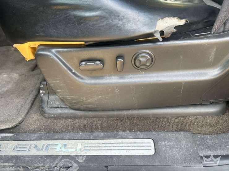 2011-gmc-yukon-xl-denali-image-20