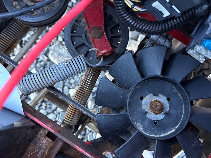 #17-•-exmark-quest-48"-zero-turn-mower-685640-inv#28690-image-24