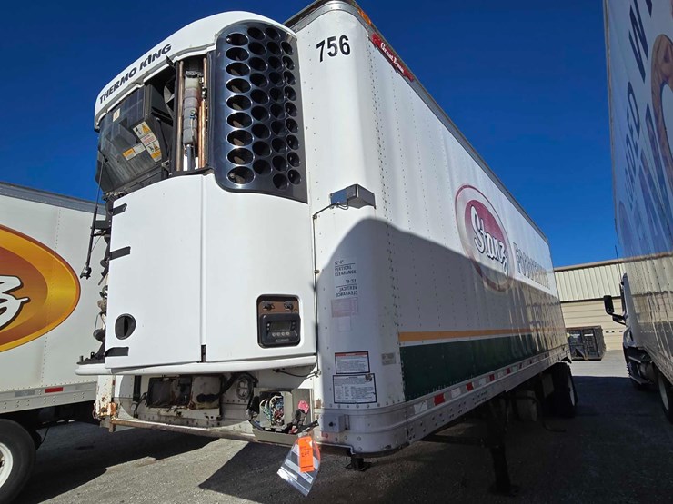 2012-great-dane-trailer-image-1