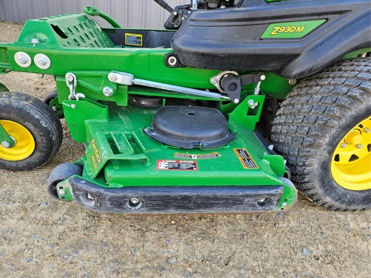 2022-john-deere-z930m-image-11