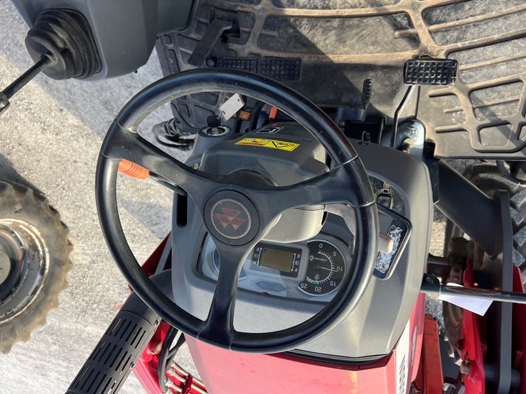 massey-ferguson-4608-image-13