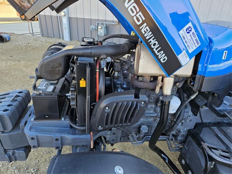 new-holland-tn65-image-11