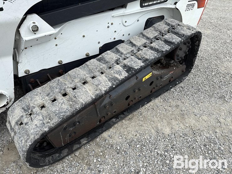 2017-bobcat-t870-image-15