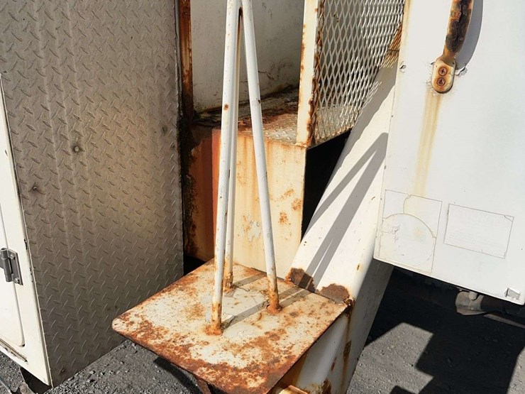 1997-international-4900-image-14