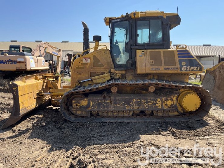 2023-komatsu-d61pxi-24-image-2