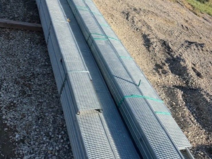 unused-bin-floor-(pd5292)-image-2