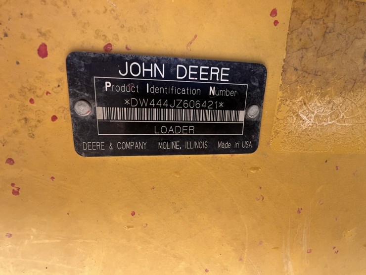 deere-444j-image-11
