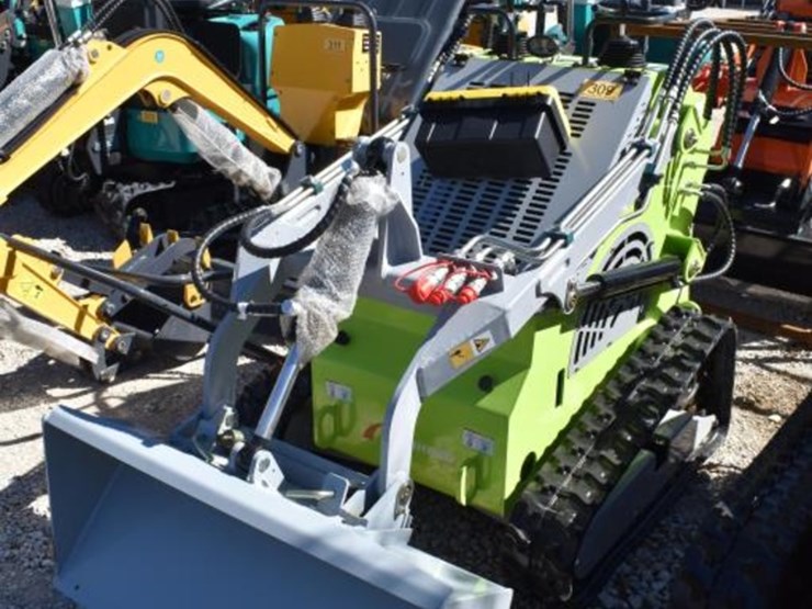 landhero-ldh-t460-mini-skid-steer-(serial-#-25010808015ym)-(k)-image-1