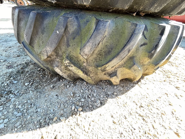 #5945-•-(2)-titan-18.4-38-bolt-on-duals-image-21