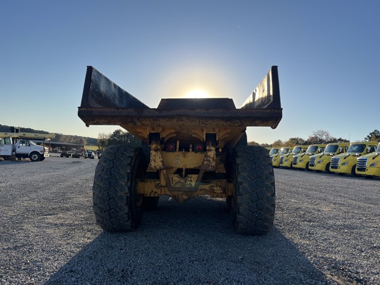 2000-volvo-a35c-image-8