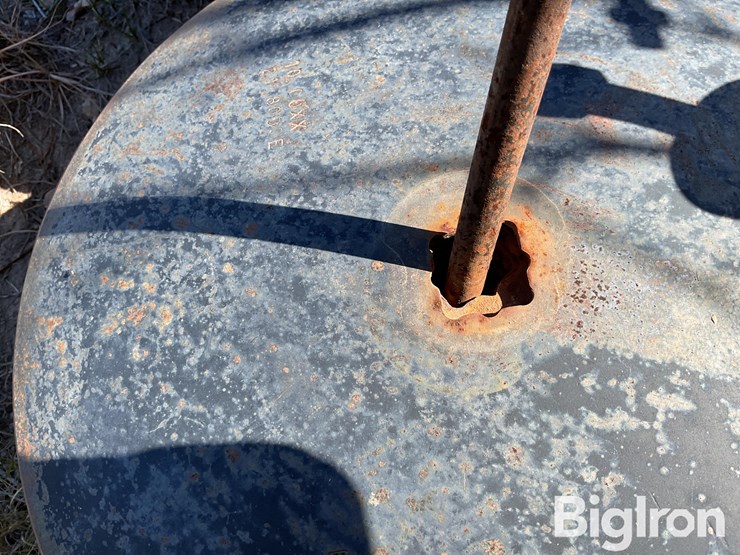 john-deere-230-image-13