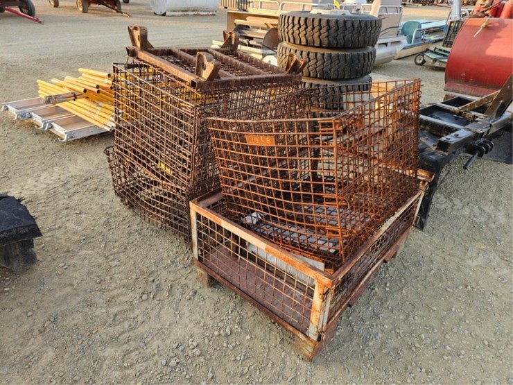 #3149-•-(5)-steel-wire-crates-image-4