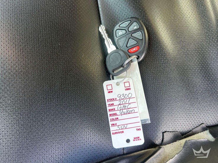 2011-gmc-yukon-xl-denali-image-41