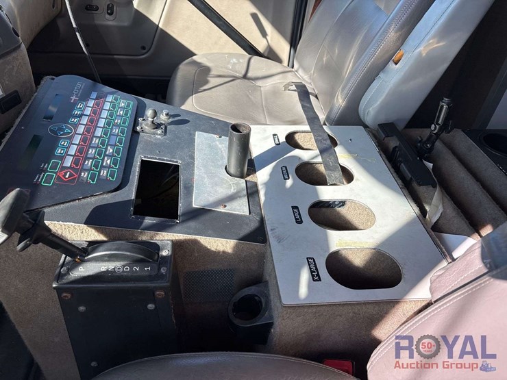 2008-sterling-acterra-image-10