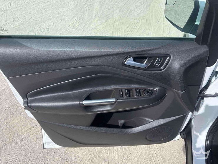 2018-ford-escape-image-11