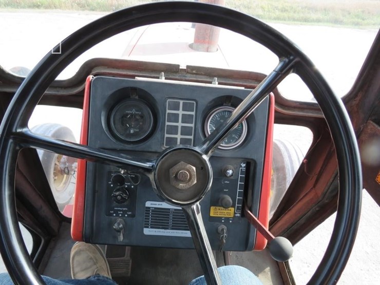 allis-chalmers-7060-image-9