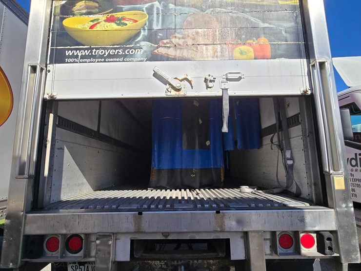 2008-great-dane-trailer-image-3