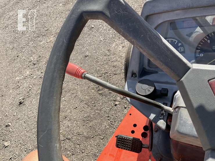 kubota-l2900-image-18