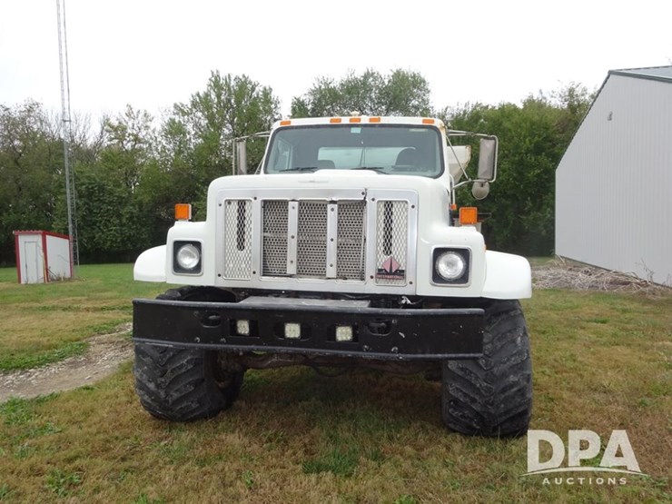 2002-international-2554-image-3