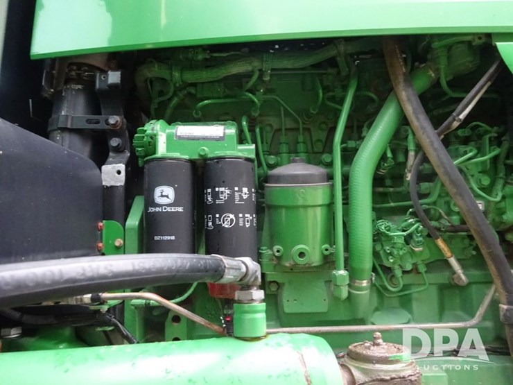 2015-john-deere-r4038-image-101
