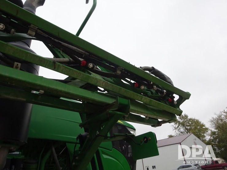 2017-john-deere-r4038-image-81