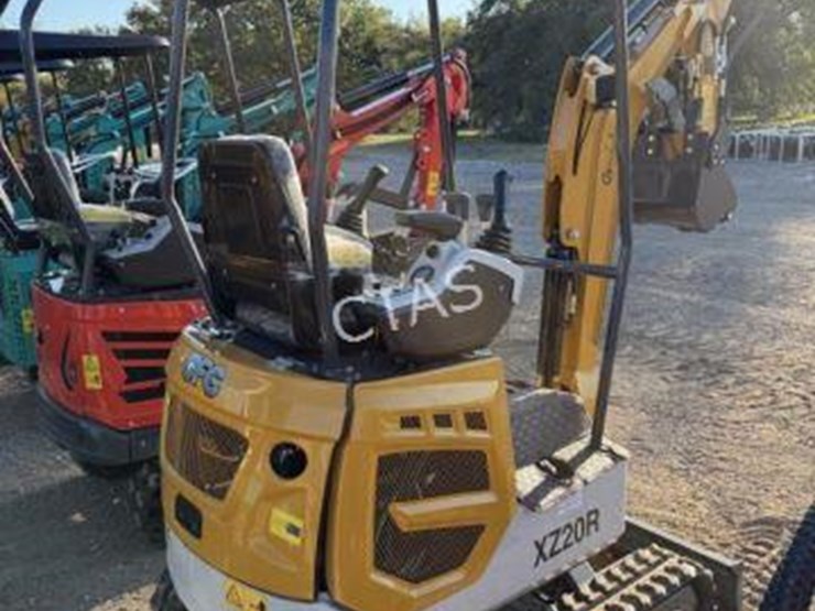 #528-•-industry-mini-excavator--xz20r--gas-image-4