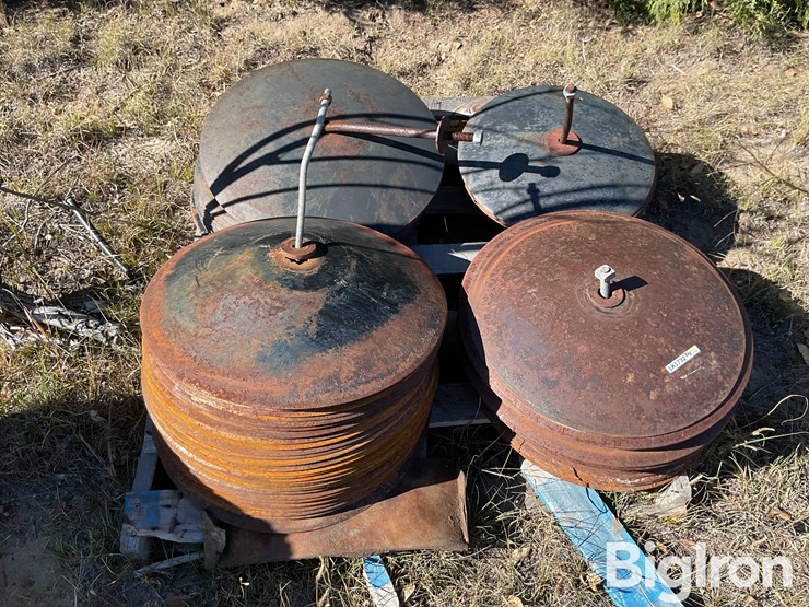 john-deere-230-image-2