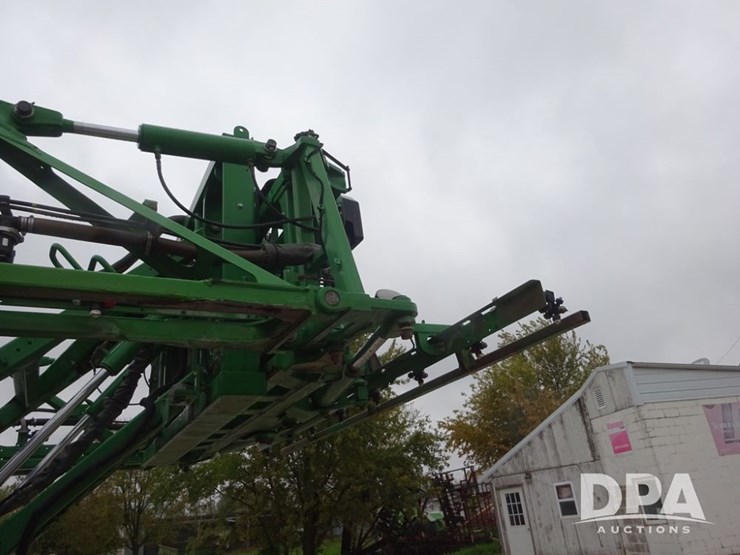 2017-john-deere-r4038-image-70