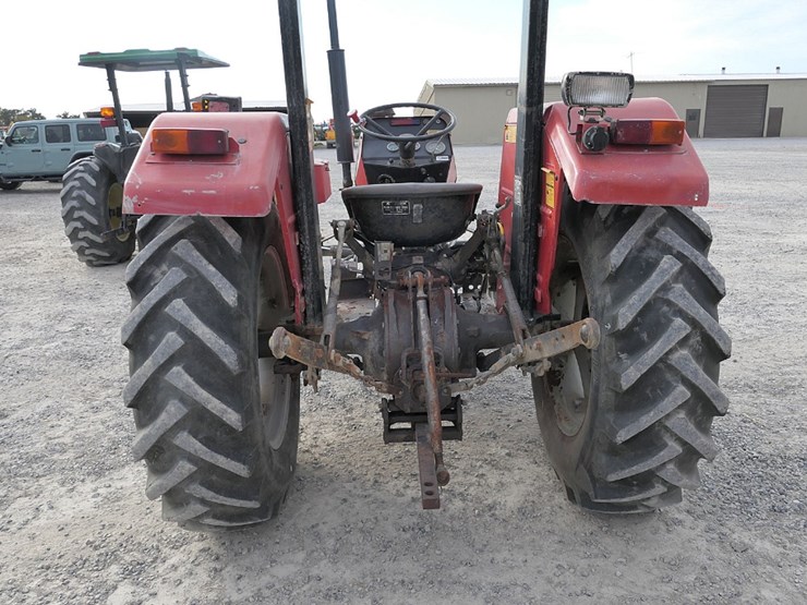 massey-ferguson-231-image-3