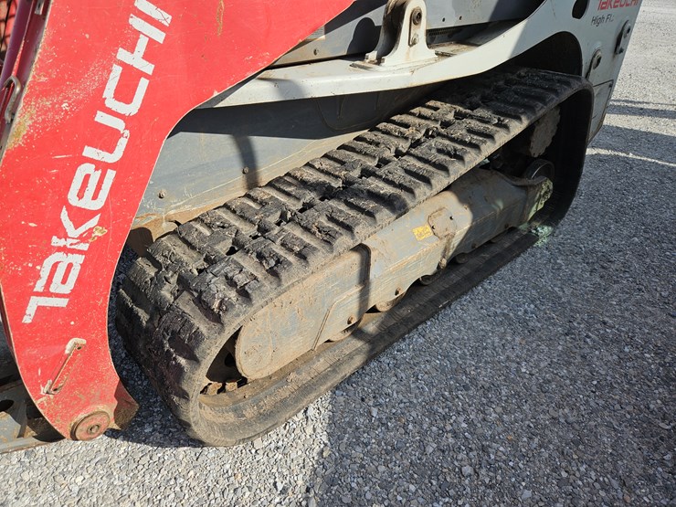 takeuchi-tl12v2-image-12