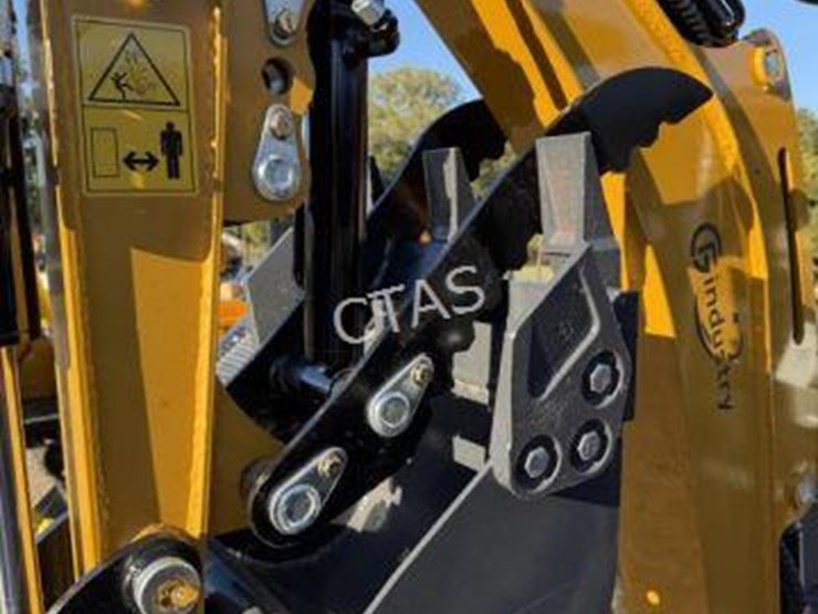 #528-•-industry-mini-excavator--xz20r--gas-image-2