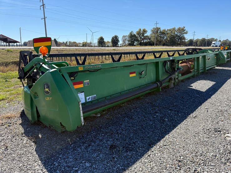 2008-john-deere-635f-image-2