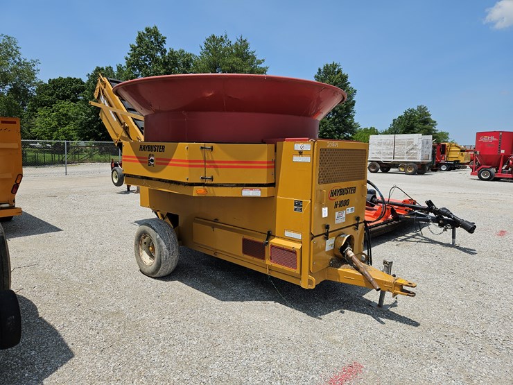 2012-haybuster-h1000-image-1