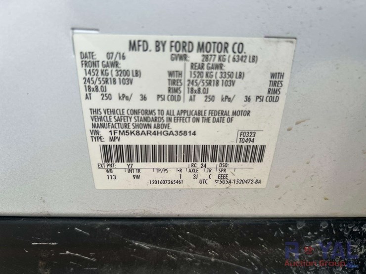 2017-ford-explorer-image-5