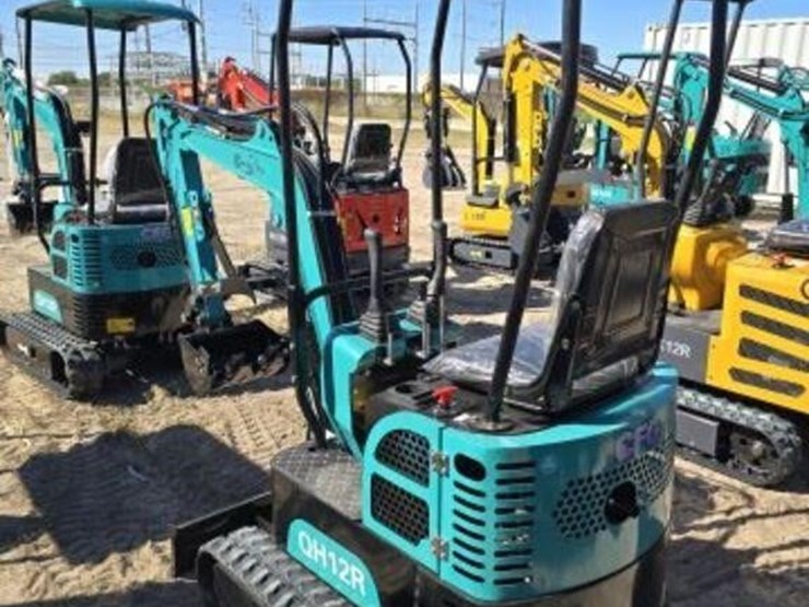cfg-mini-excavator-qh12r-image-4