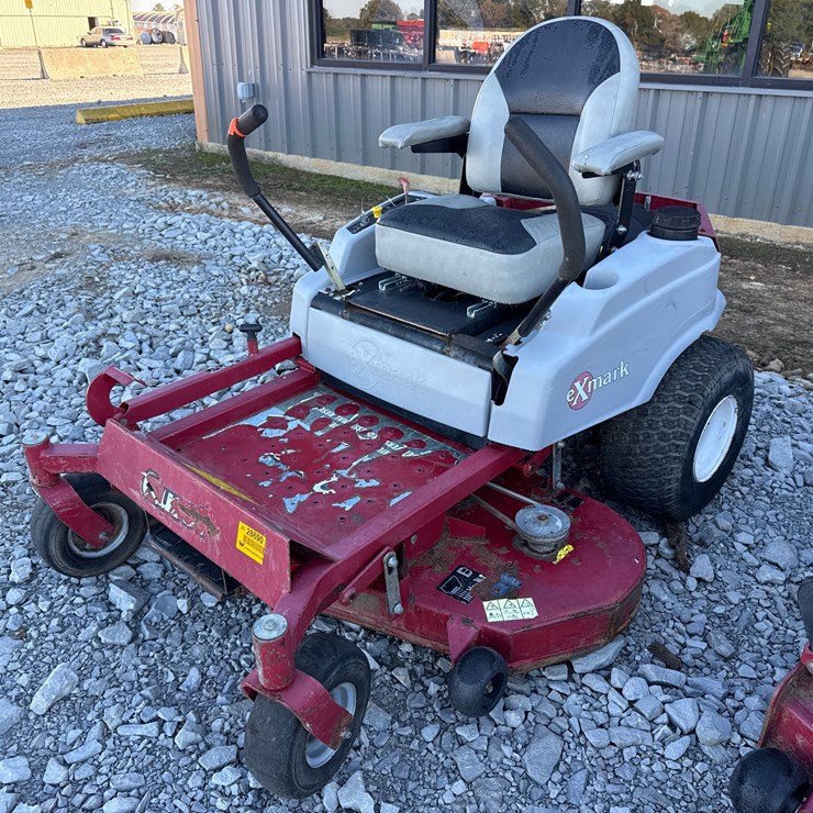 #17 • Exmark Quest 48" Zero Turn Mower 685640 INV#28690