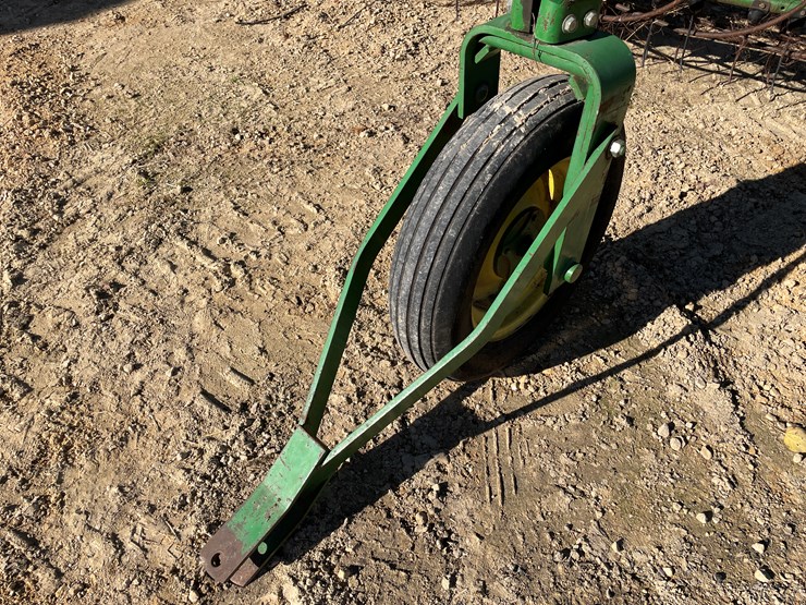 john-deere-662-image-5